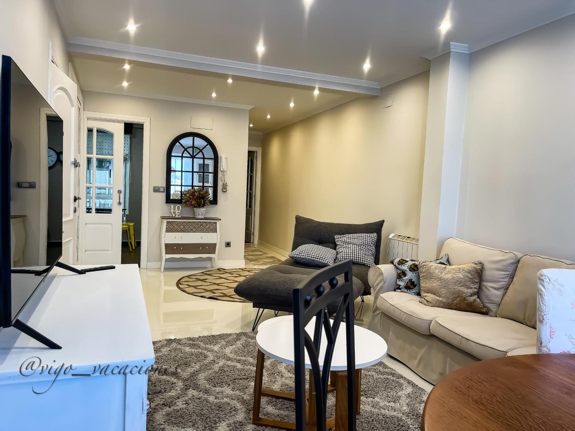 Acogedor Piso Familiar Travesia Apartment Vigo Exterior foto